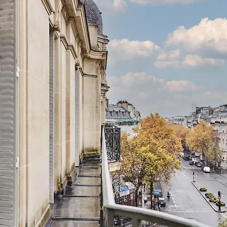 Luxueux Familial 5 Bd, Parc Monceau Apartment *